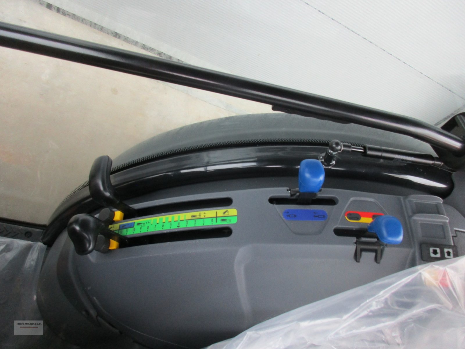 Traktor типа Deutz-Fahr 3060, Gebrauchtmaschine в Tapfheim (Фотография 6)