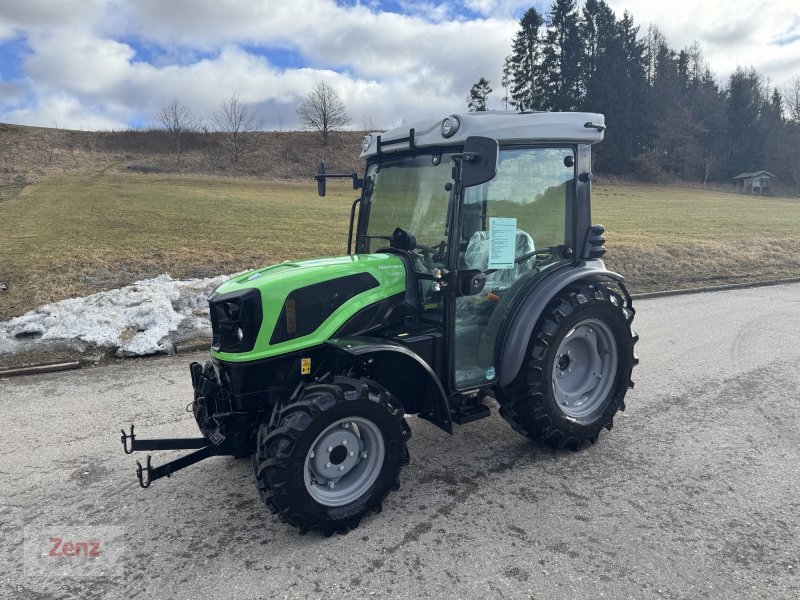 Traktor des Typs Deutz-Fahr 3060, Neumaschine in Gars (Bild 1)