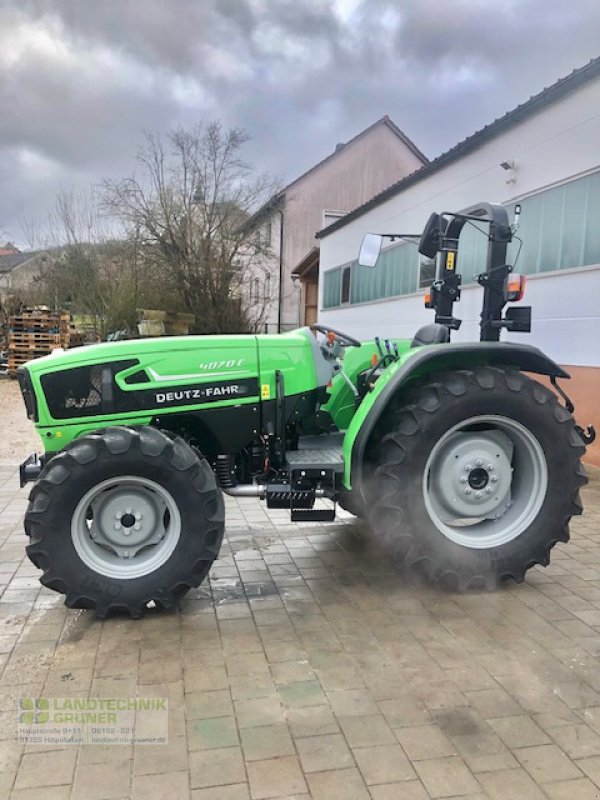 Traktor des Typs Deutz-Fahr 4070 E GS, Neumaschine in Hiltpoltstein (Bild 1)