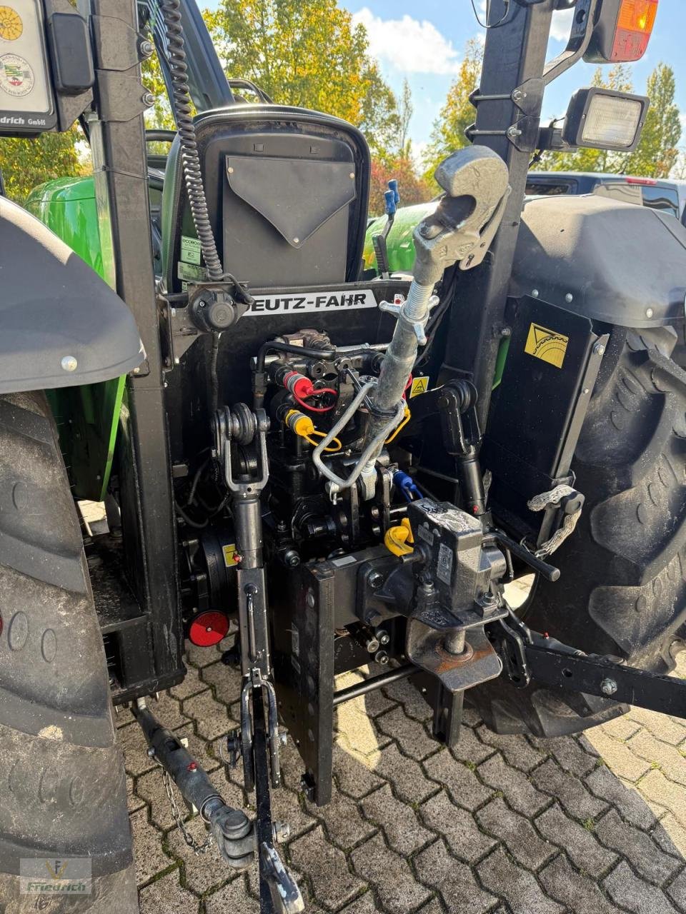 Traktor του τύπου Deutz-Fahr 4070 E, Gebrauchtmaschine σε Bad Lausick (Φωτογραφία 3)