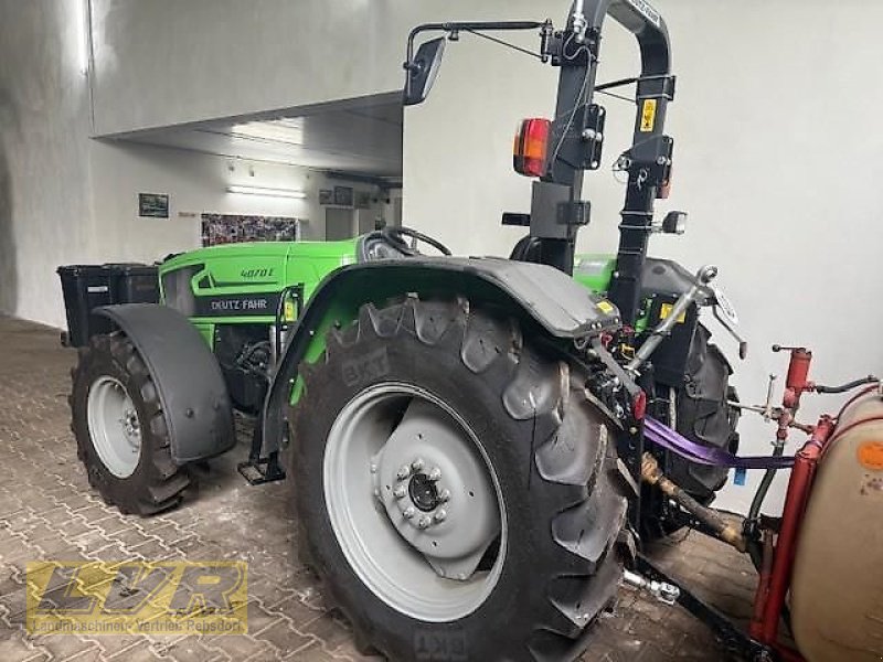 Traktor of the type Deutz-Fahr 4070E, Gebrauchtmaschine in Steinau-Rebsdorf (Picture 3)