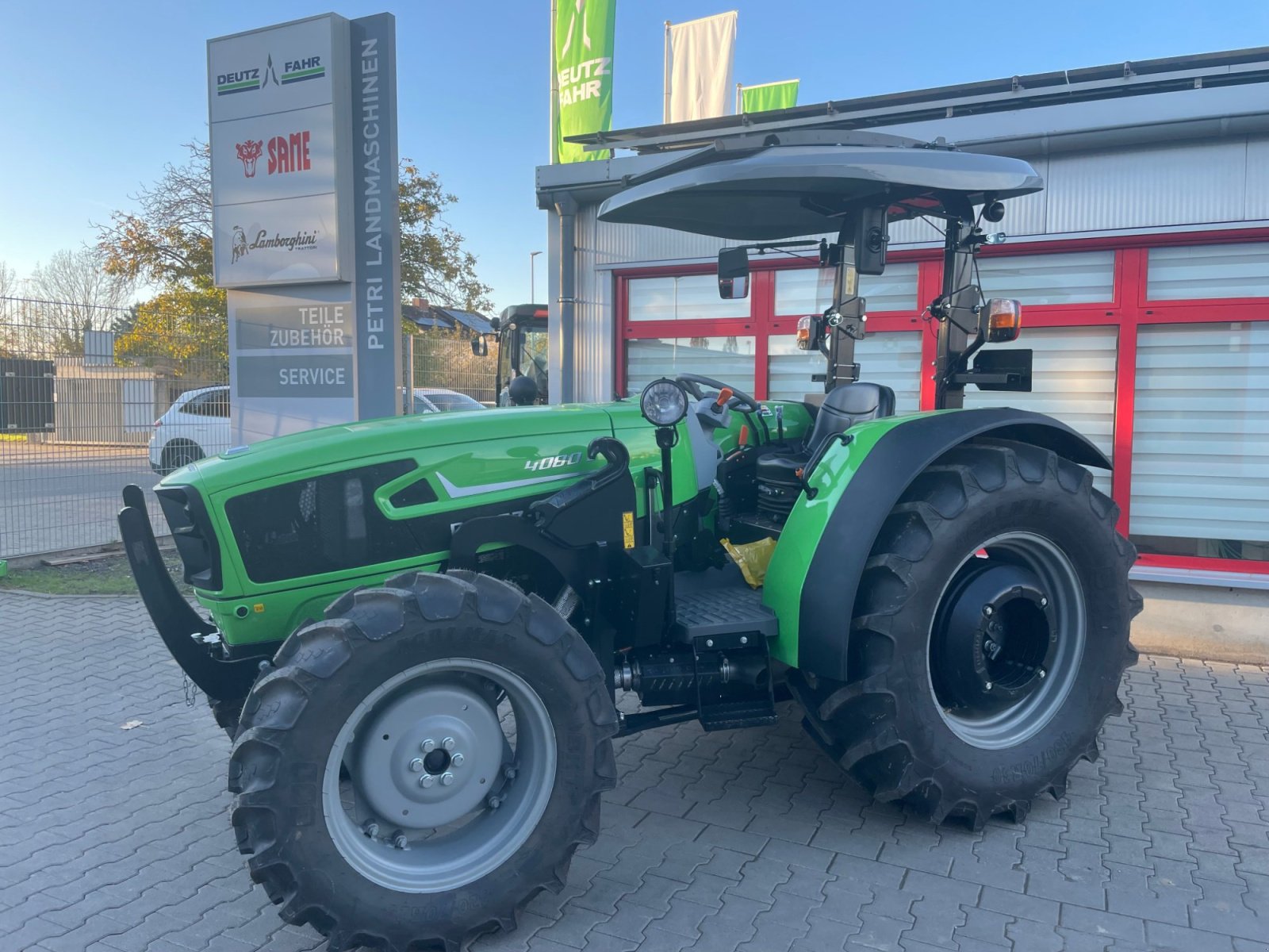 Traktor του τύπου Deutz-Fahr 4080 E GS, Neumaschine σε Dannstadt-Schauernheim (Φωτογραφία 1)