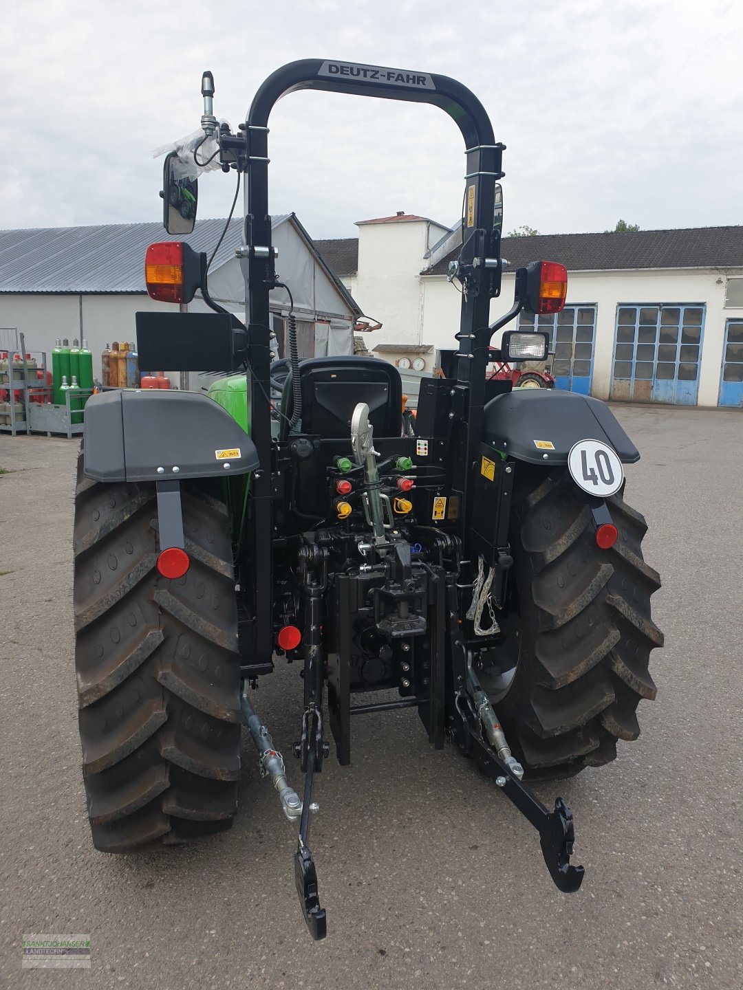 Traktor of the type Deutz-Fahr 4080 E LS -Aktionspreis-, Neumaschine in Diessen (Picture 9)