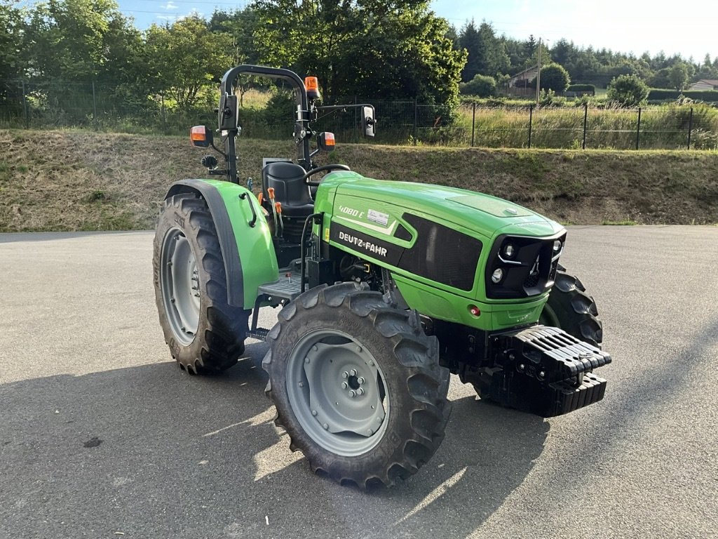 Traktor типа Deutz-Fahr 4080 E, Gebrauchtmaschine в SAINT NIZIER DE FORNAS (Фотография 2)