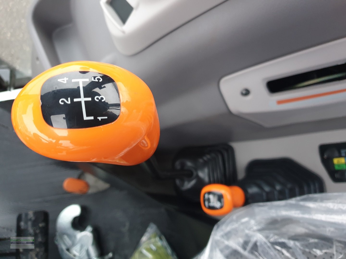 Traktor of the type Deutz-Fahr 5070 D Keyline -Aktionspreis-, Neumaschine in Diessen (Picture 15)