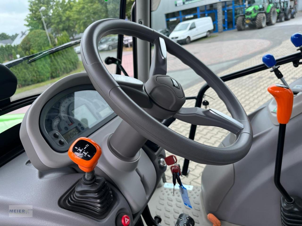 Traktor des Typs Deutz-Fahr 5070 D Keyline, Neumaschine in Delbrück (Bild 5)