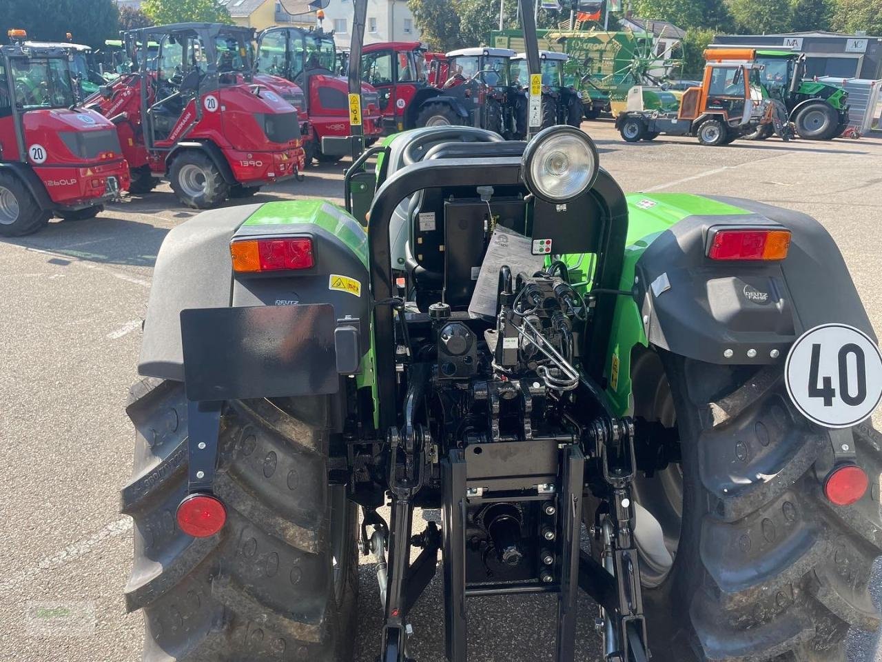 Traktor of the type Deutz-Fahr 5070 DF KEYLINE, Neumaschine in Uhingen (Picture 7)