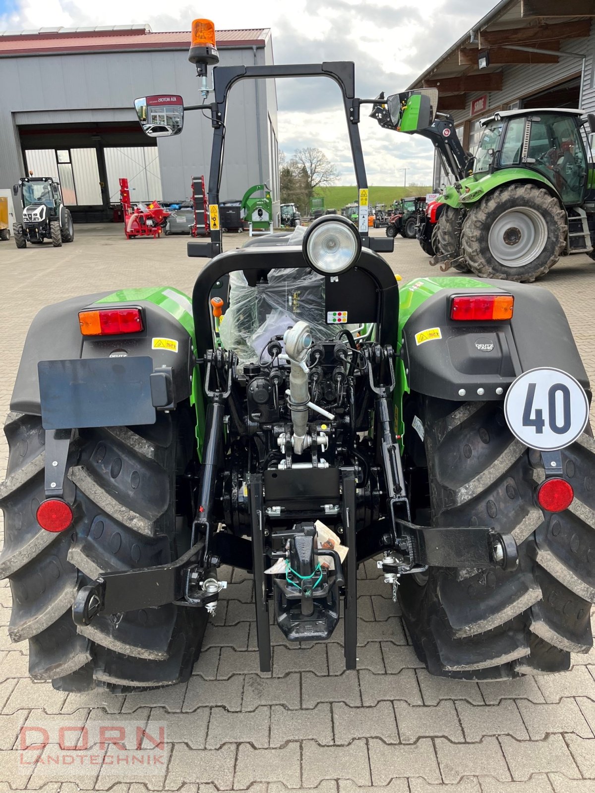Traktor typu Deutz-Fahr 5070 DF Keyline, Neumaschine v Bruckberg (Obrázek 3)