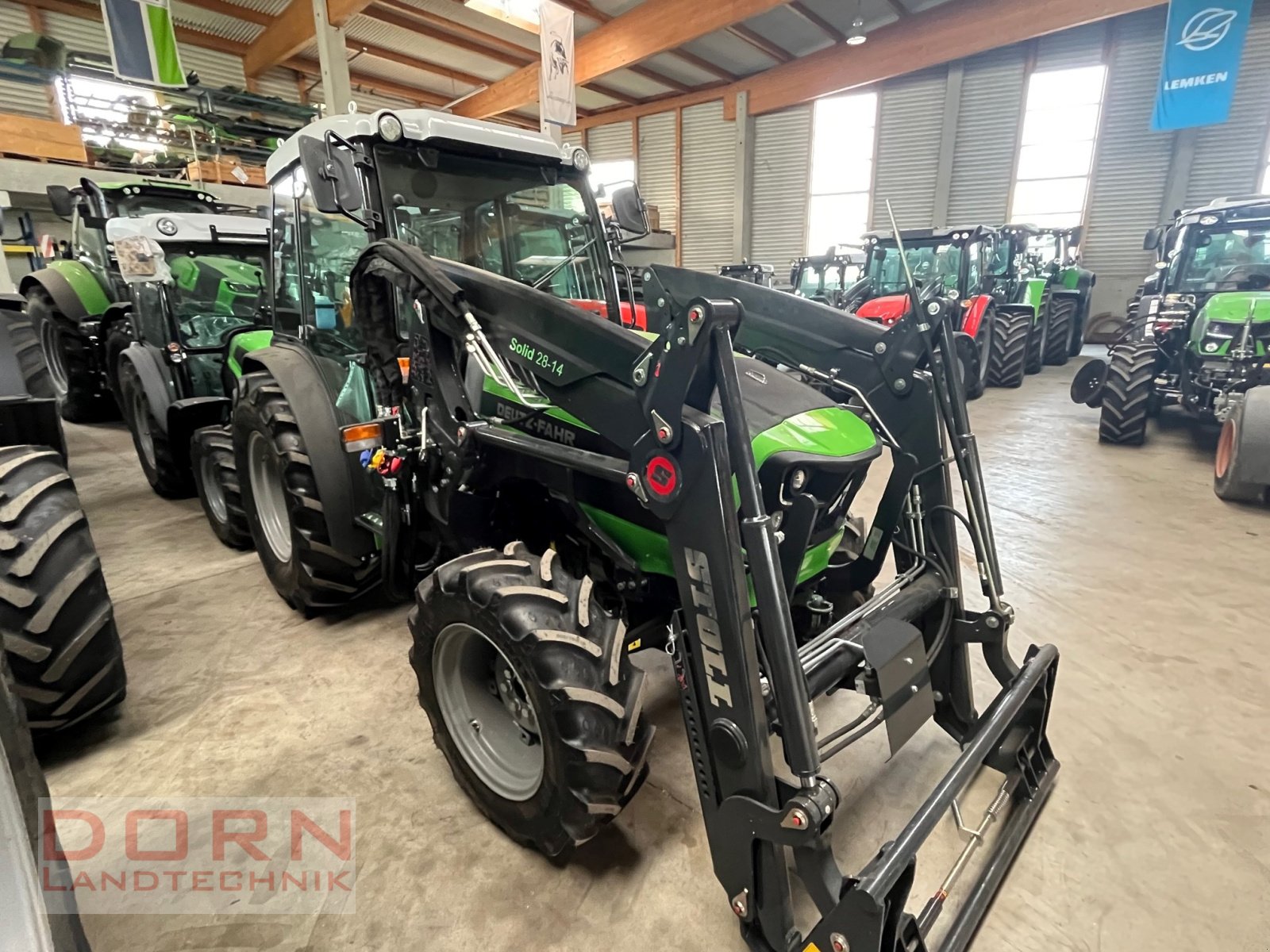 Traktor του τύπου Deutz-Fahr 5070 DF Keyline, Neumaschine σε Bruckberg (Φωτογραφία 2)