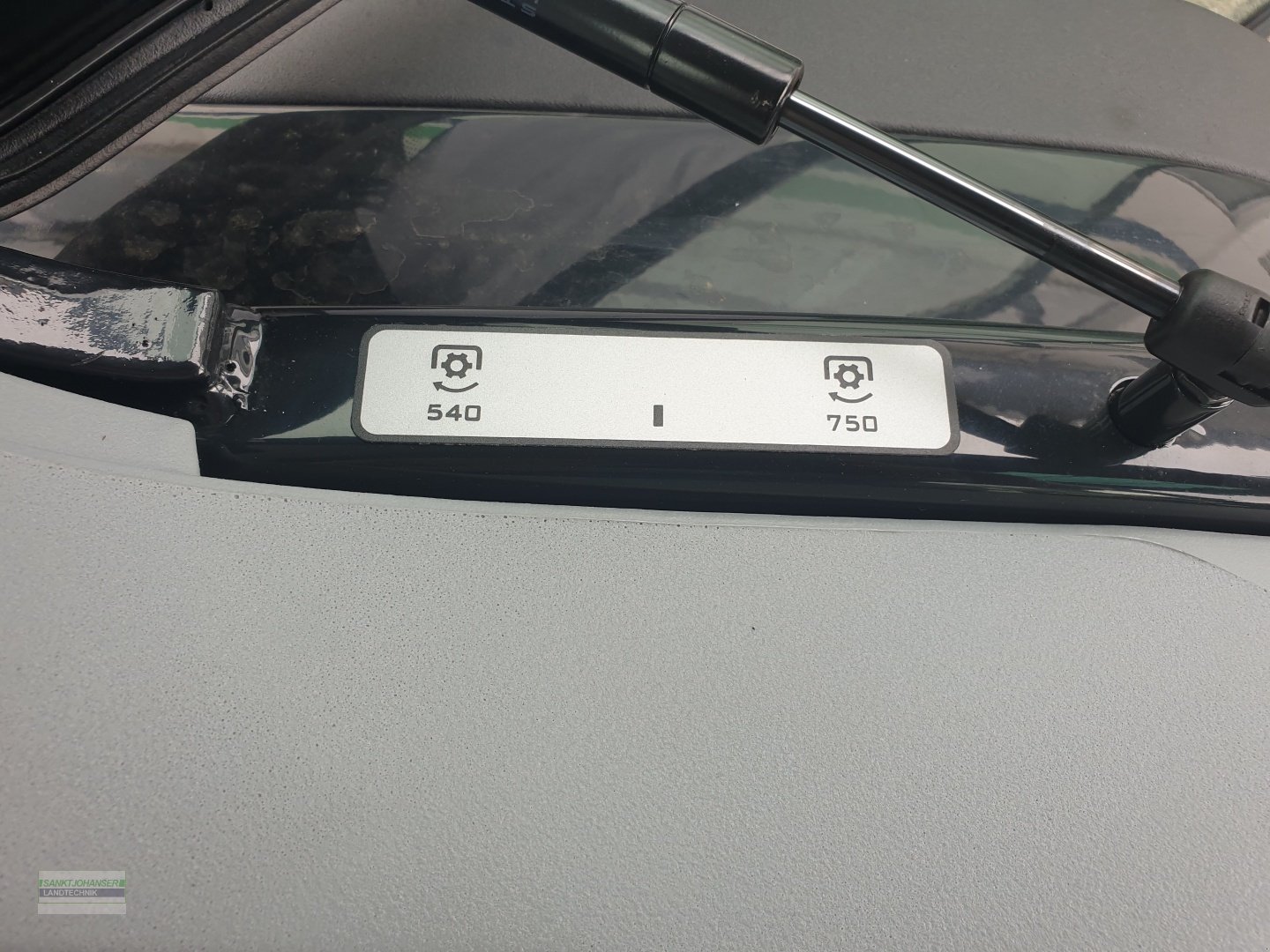 Traktor of the type Deutz-Fahr 5075 D GS -Aktionspreis-, Neumaschine in Diessen (Picture 19)