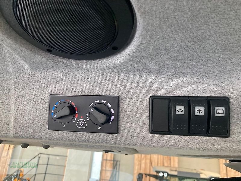 Traktor of the type Deutz-Fahr 5075 Keyline GS, Neumaschine in Schlettau (Picture 6)