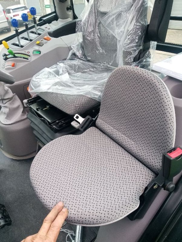 Traktor typu Deutz-Fahr 5075 KEYLINE, Gebrauchtmaschine w OBERLAUTERBACH (Zdjęcie 7)