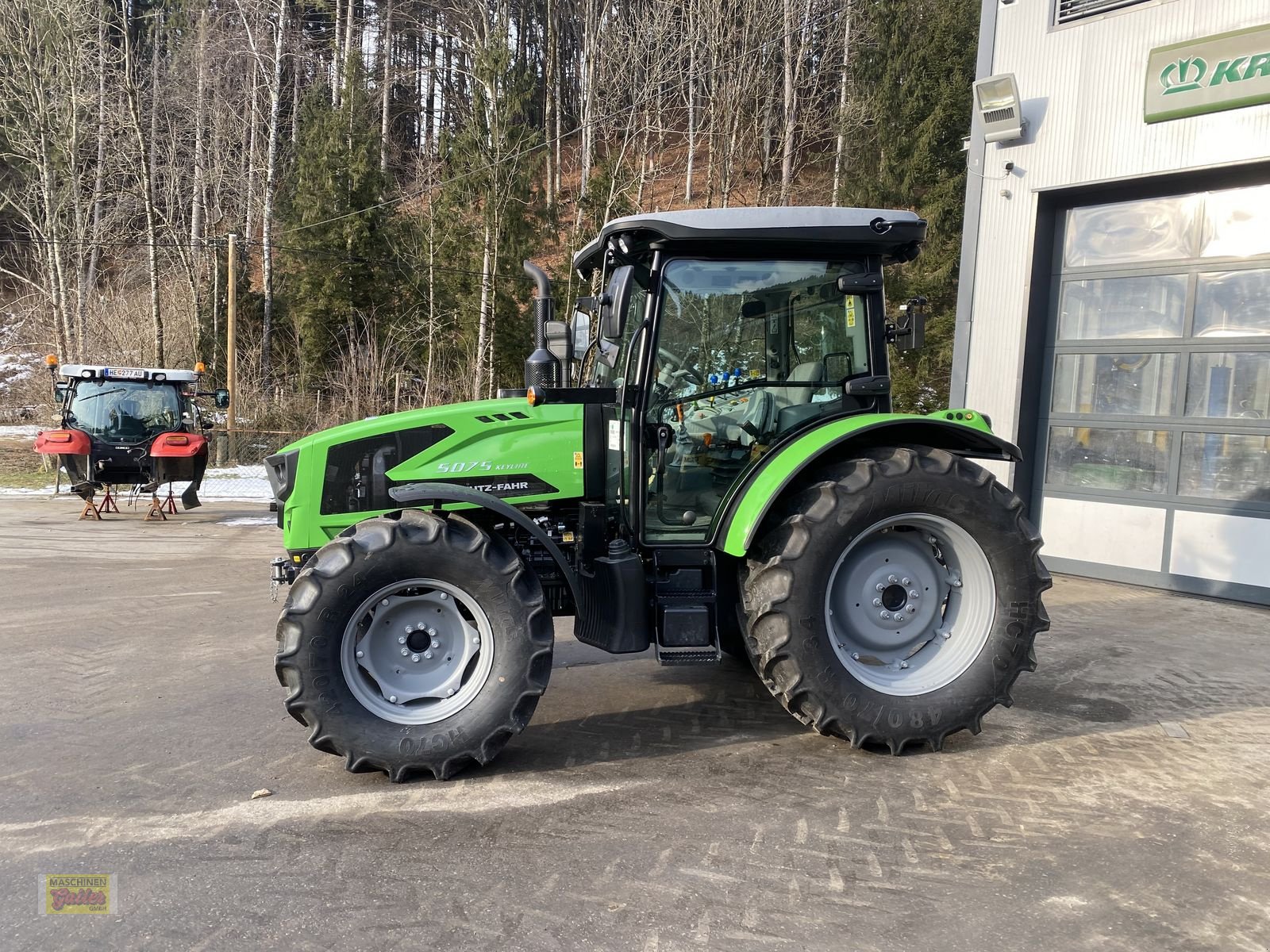 Traktor of the type Deutz-Fahr 5075 Keyline, Neumaschine in Kötschach (Picture 5)