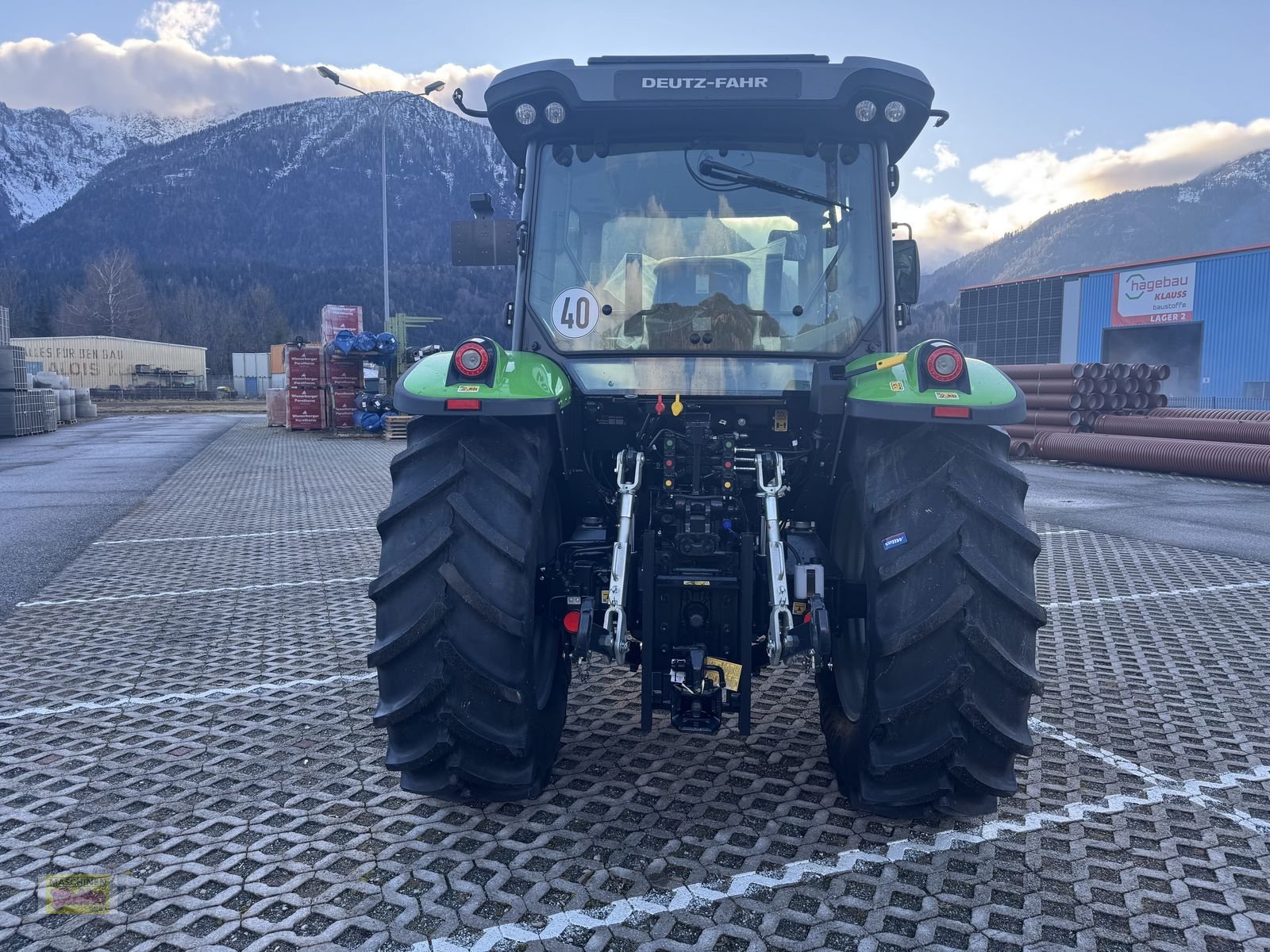 Traktor des Typs Deutz-Fahr 5075 Keyline, Neumaschine in Kötschach (Bild 7)
