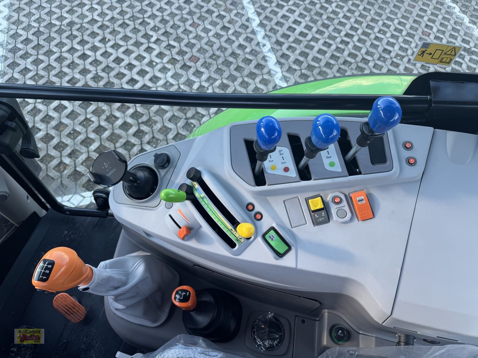 Traktor des Typs Deutz-Fahr 5075 Keyline, Neumaschine in Kötschach (Bild 19)