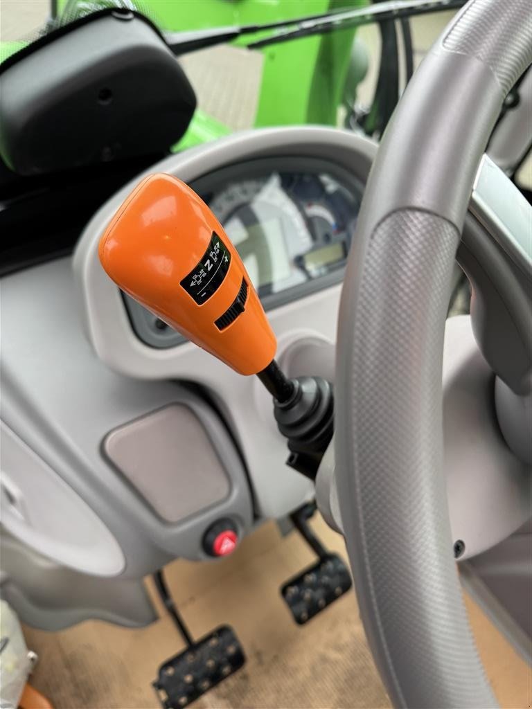 Traktor van het type Deutz-Fahr 5080 D GS KEYLINE Stoll Fr. læsser 35-18P, Gebrauchtmaschine in Brørup (Foto 9)