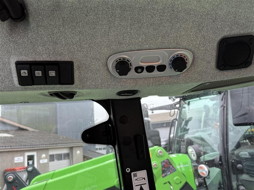 Traktor van het type Deutz-Fahr 5080 D GS KEYLINE Stoll Fr. læsser 35-18P, Gebrauchtmaschine in Brørup (Foto 10)