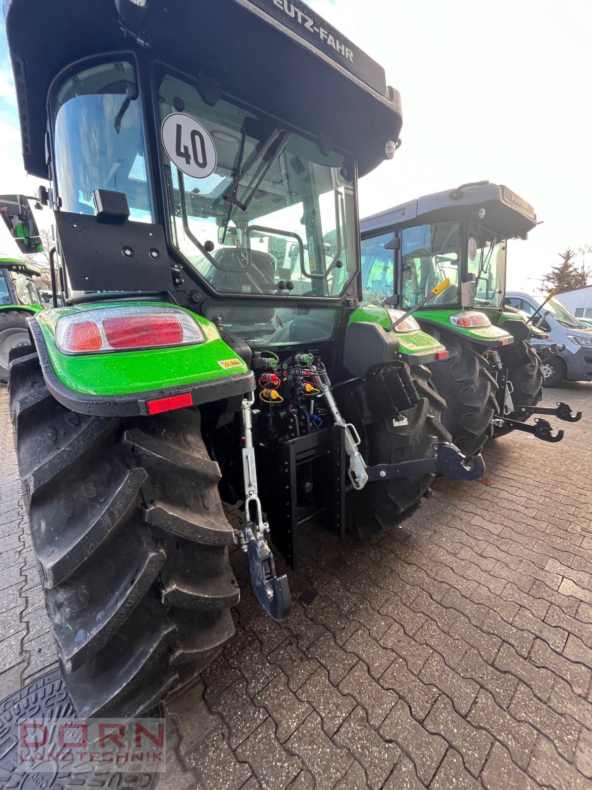 Traktor des Typs Deutz-Fahr 5080 D GS, Neumaschine in Bruckberg (Bild 5)