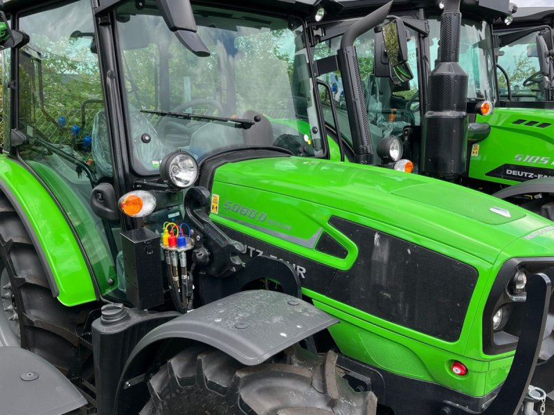 Traktor типа Deutz-Fahr 5080 D Keyline Frontlæsser Stoll 35-18P, Gebrauchtmaschine в Borre (Фотография 1)