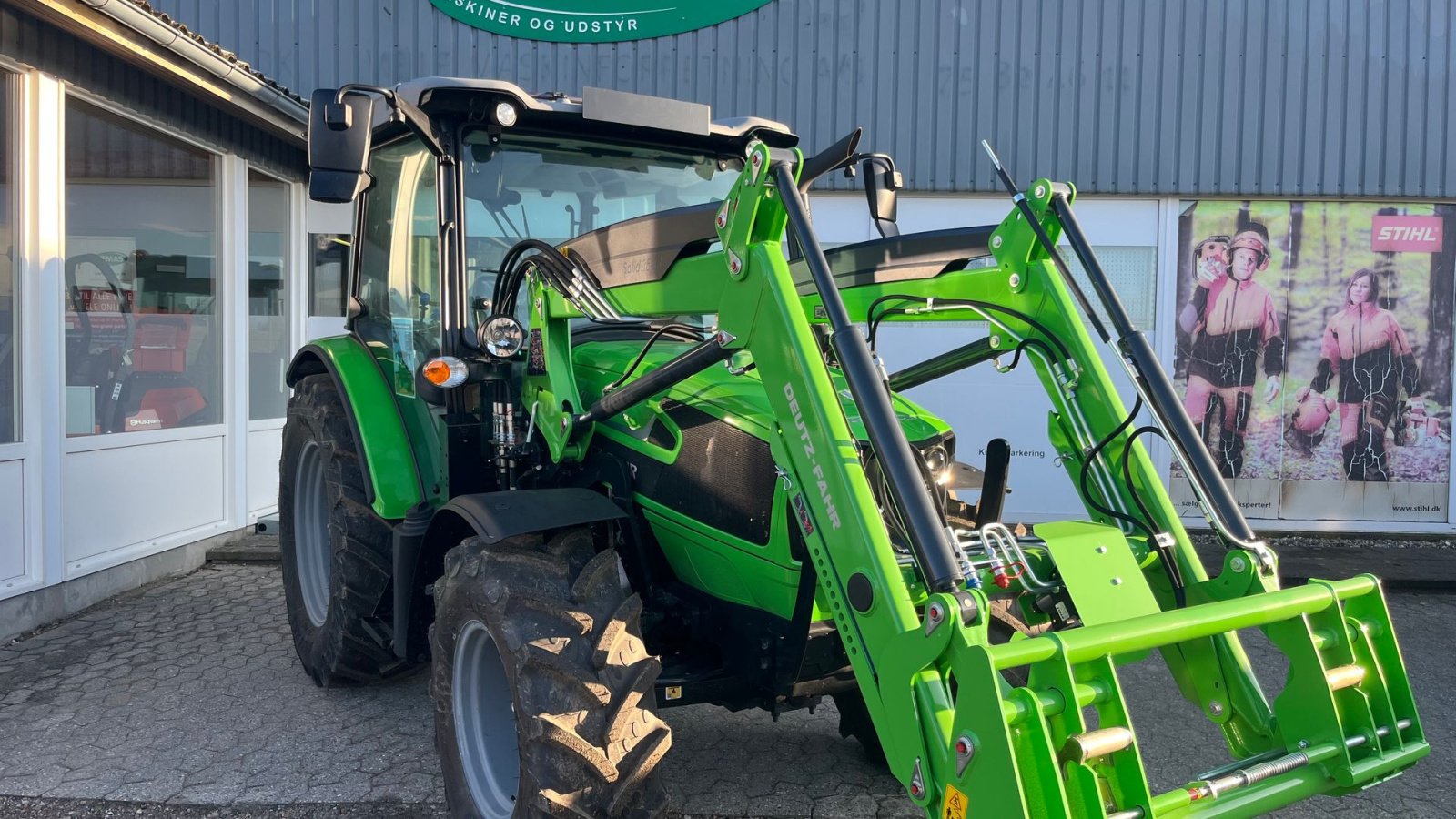 Traktor des Typs Deutz-Fahr 5080 D Keyline Inkl. STOLL Solid 35-18 frontlæsser, Gebrauchtmaschine in Vejle (Bild 1)