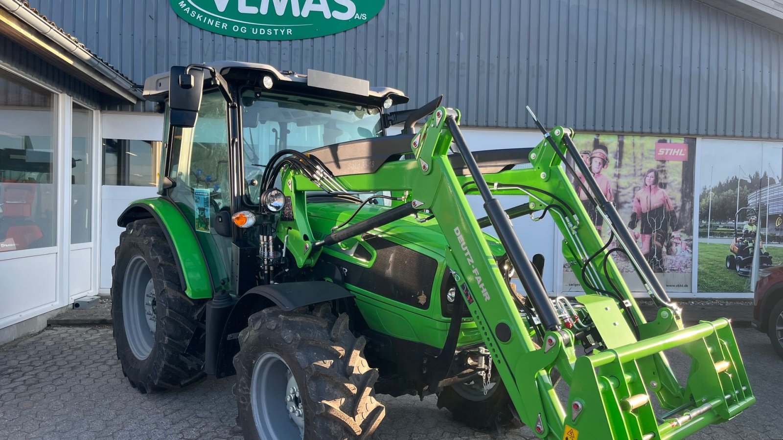 Traktor des Typs Deutz-Fahr 5080 D Keyline Inkl. STOLL Solid 35-18 frontlæsser, Gebrauchtmaschine in Vejle (Bild 9)