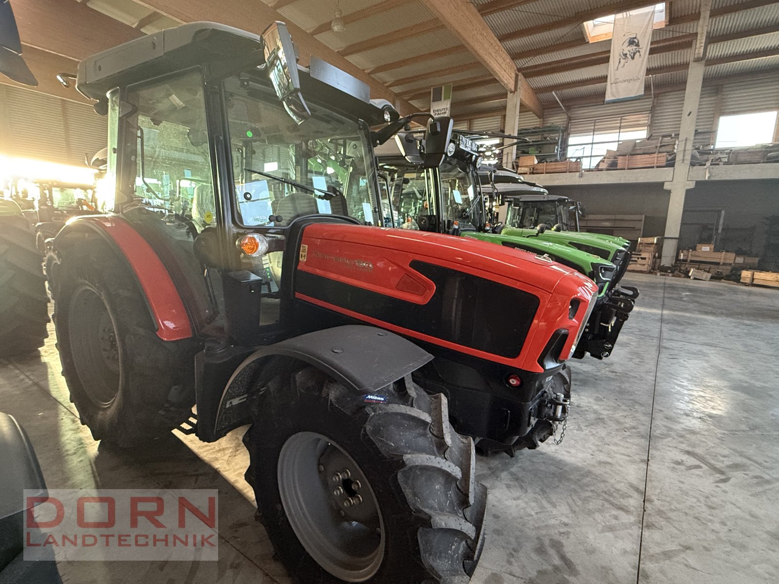 Traktor Türe ait Deutz-Fahr 5080 D Keyline mit Klima ( Dorado 80 ), Neumaschine içinde Bruckberg (resim 3)