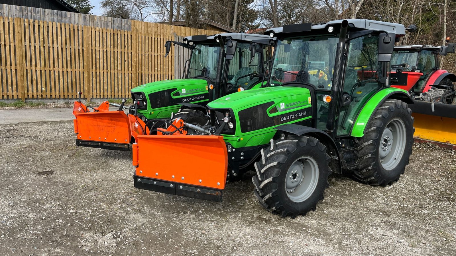 Traktor Türe ait Deutz-Fahr 5080 D Keyline Vinter beredskabs traktor under 100 timer, Gebrauchtmaschine içinde Borre (resim 1)