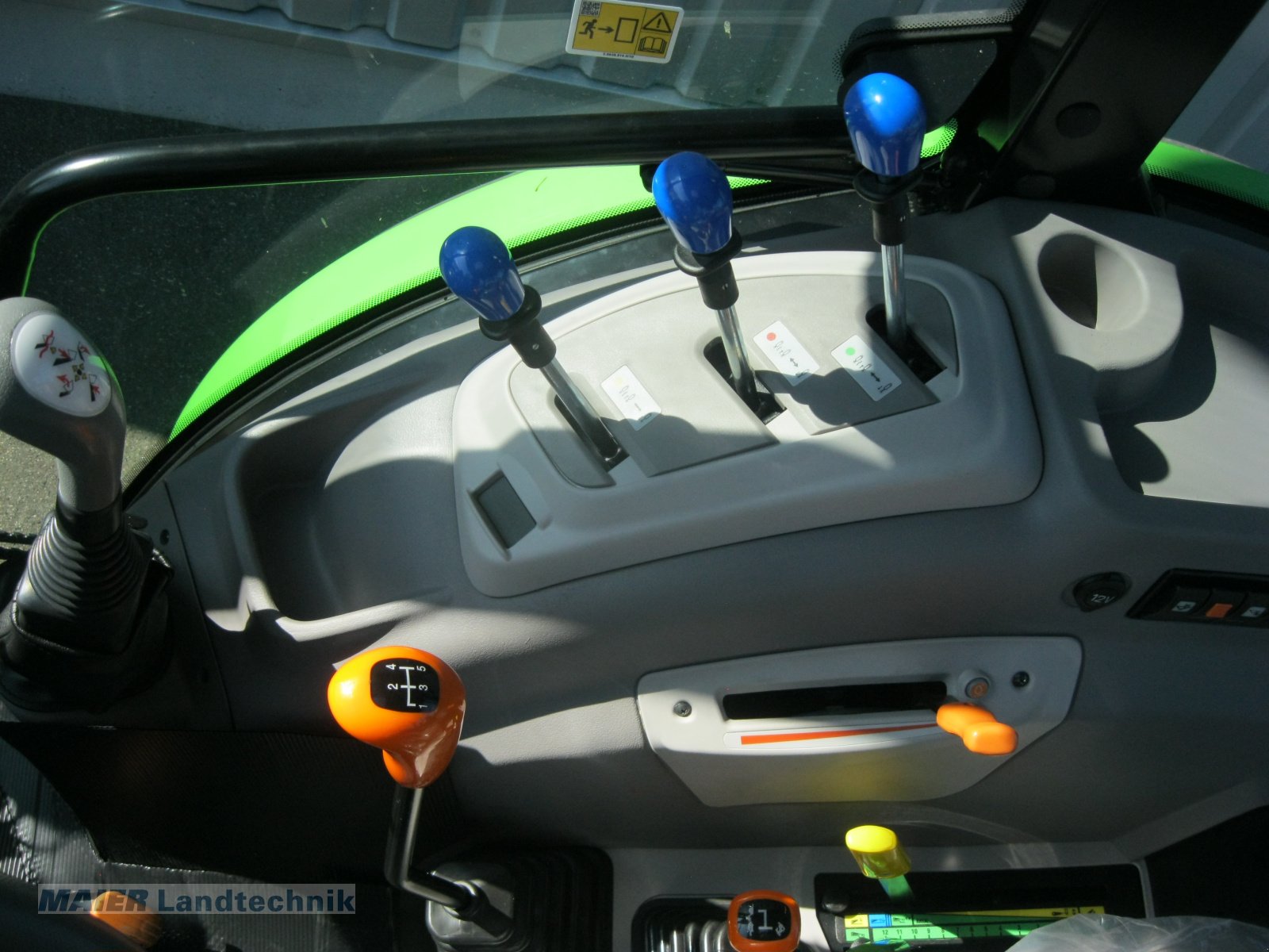 Traktor Türe ait Deutz-Fahr 5080 D Keyline, Neumaschine içinde Dieterskirchen (resim 8)