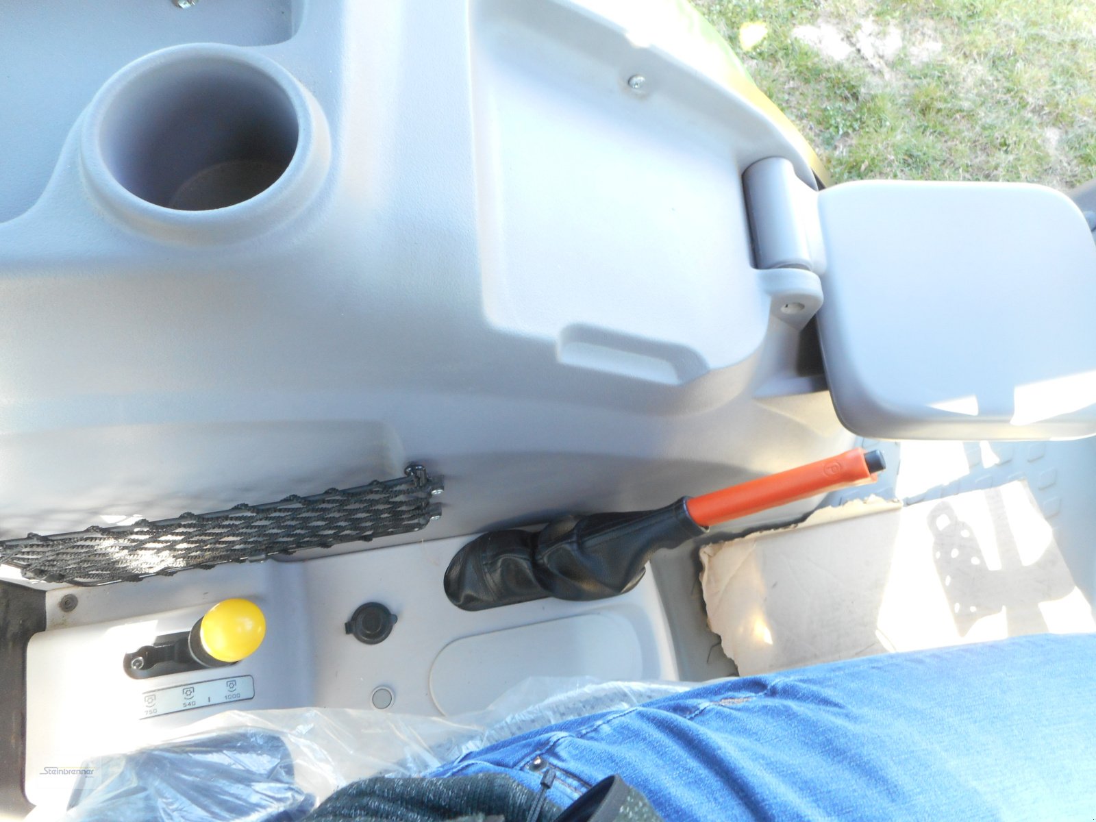 Traktor Türe ait Deutz-Fahr 5080 D KEYLINE, Gebrauchtmaschine içinde Wörnitz (resim 12)