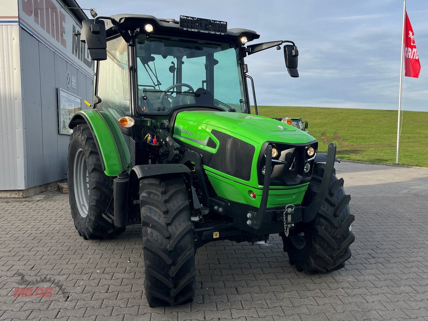 Traktor tipa Deutz-Fahr 5080 D KEYLINE, Gebrauchtmaschine u Gebenbach (Slika 1)