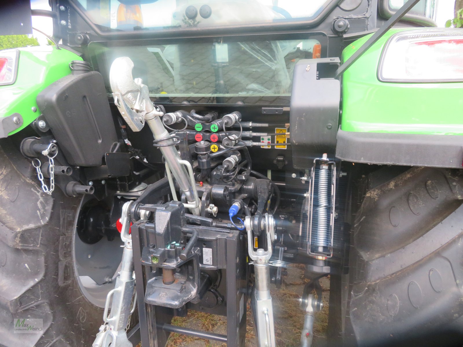 Traktor des Typs Deutz-Fahr 5080 D KEYLINE, Neumaschine in Markt Schwaben (Bild 4)