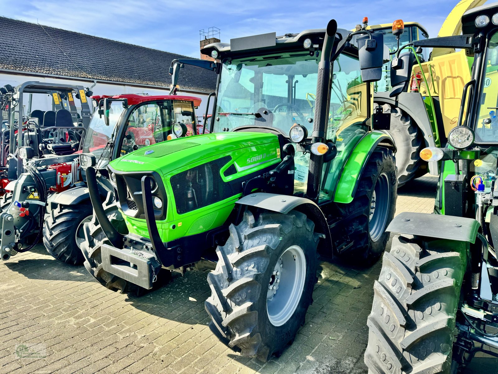 Traktor of the type Deutz-Fahr 5080 D KEYLINE, Neumaschine in Karstädt (Picture 1)