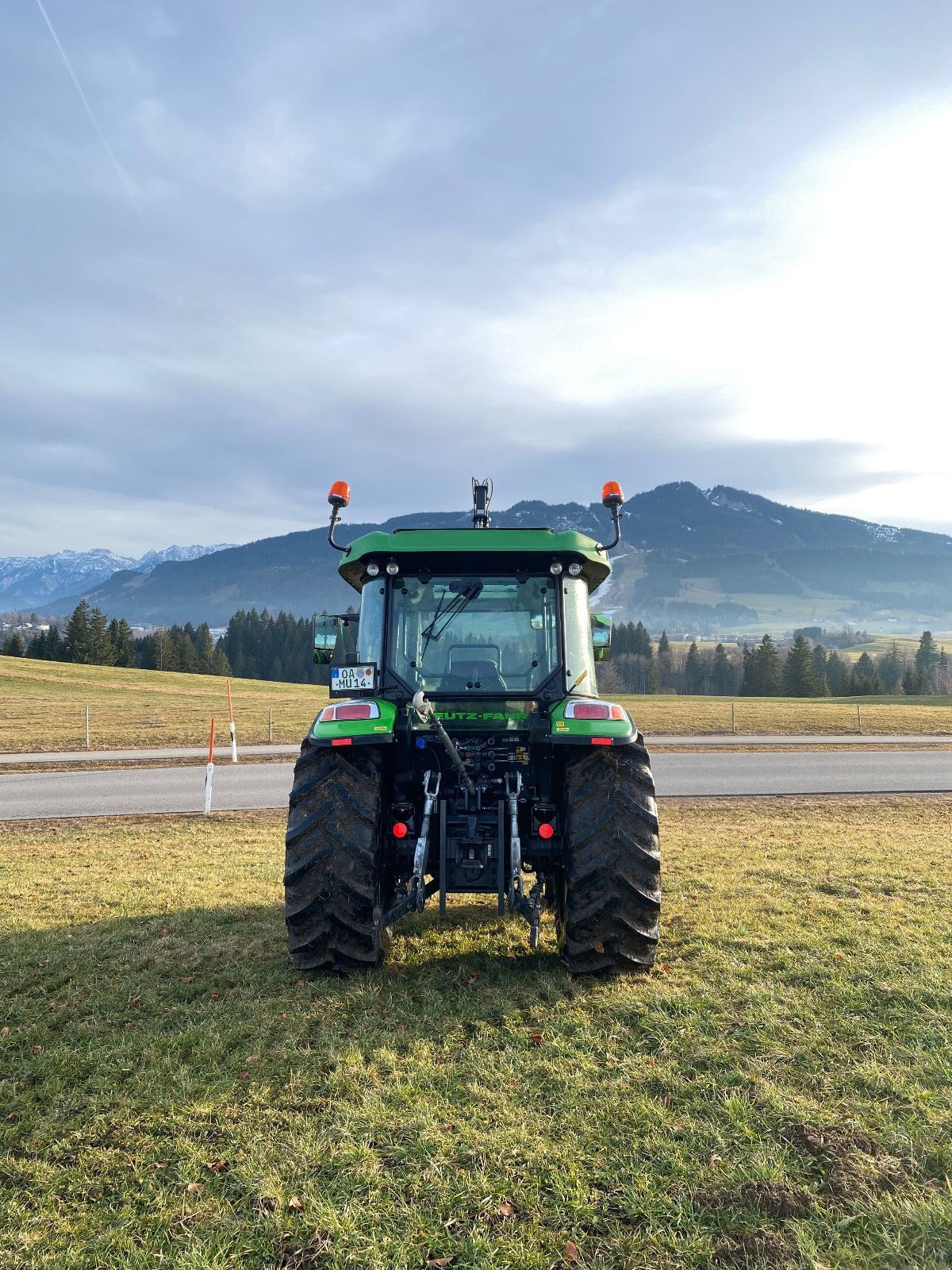 Traktor типа Deutz-Fahr 5080 D KEYLINE, Gebrauchtmaschine в Oy-Mittelberg (Фотография 3)