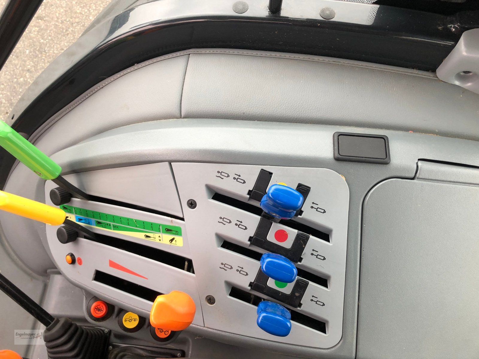 Traktor του τύπου Deutz-Fahr 5080 D LS, Gebrauchtmaschine σε Altusried-Kimratshofen (Φωτογραφία 9)