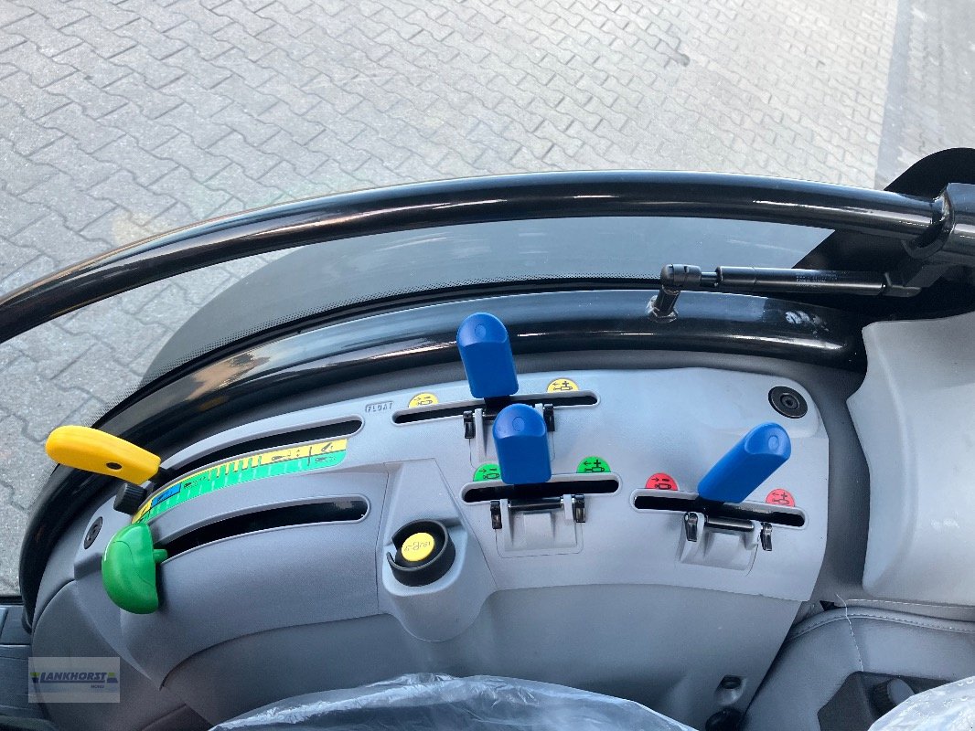 Traktor van het type Deutz-Fahr 5080 DF ECOLINE GS, Neumaschine in Aurich (Foto 17)