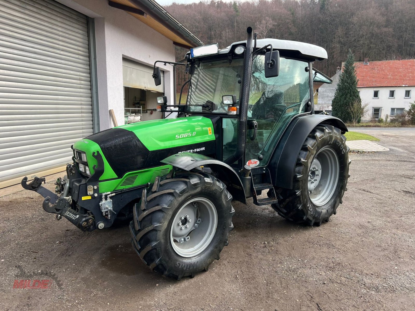 Traktor of the type Deutz-Fahr 5085 D GS, Gebrauchtmaschine in Gebenbach (Picture 1)