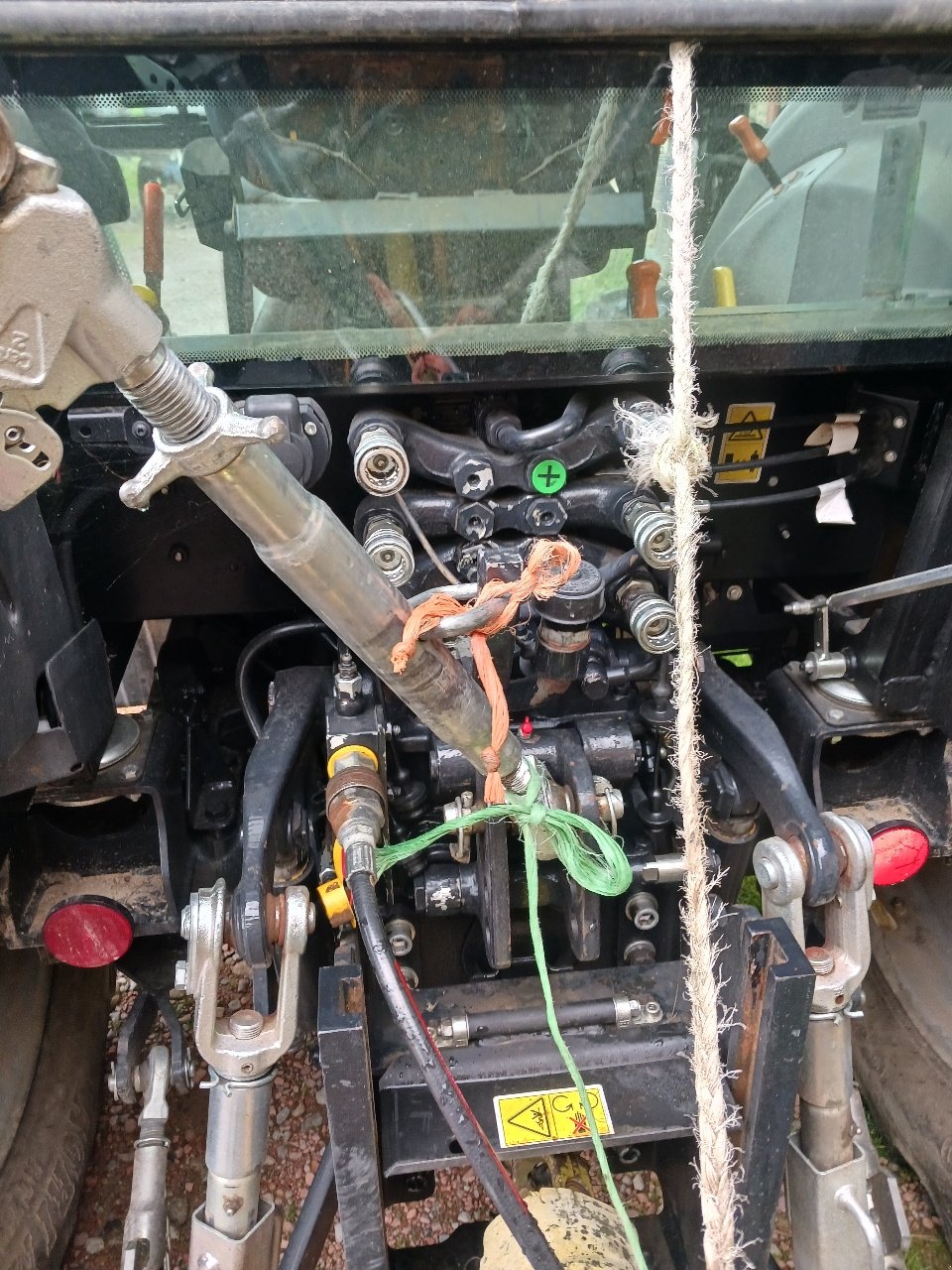 Traktor типа Deutz-Fahr 5090 D KEYLINE LS, Gebrauchtmaschine в SAINT HILAIRE EN MORVAN (Фотография 4)