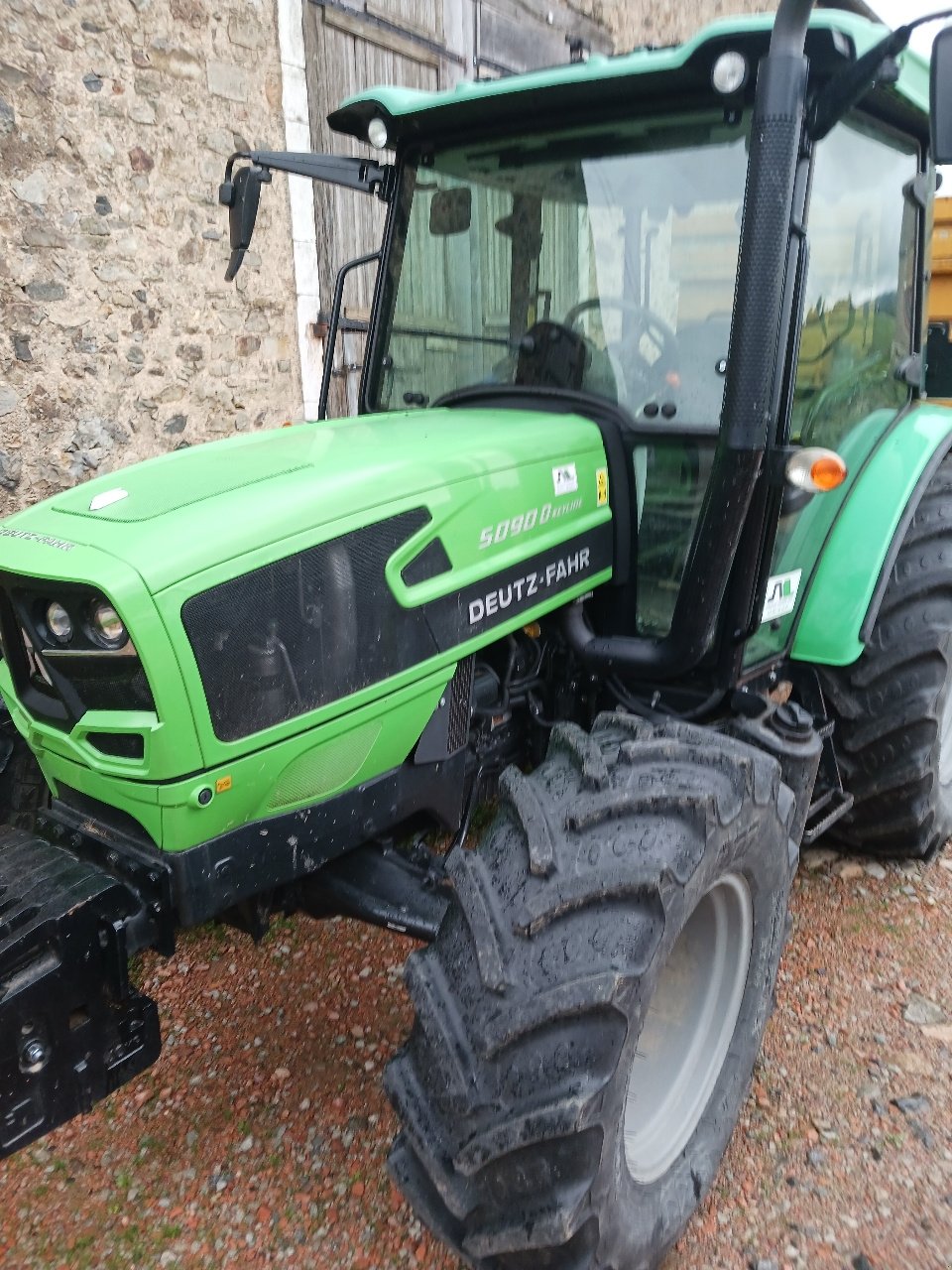 Traktor типа Deutz-Fahr 5090 D KEYLINE LS, Gebrauchtmaschine в SAINT HILAIRE EN MORVAN (Фотография 1)