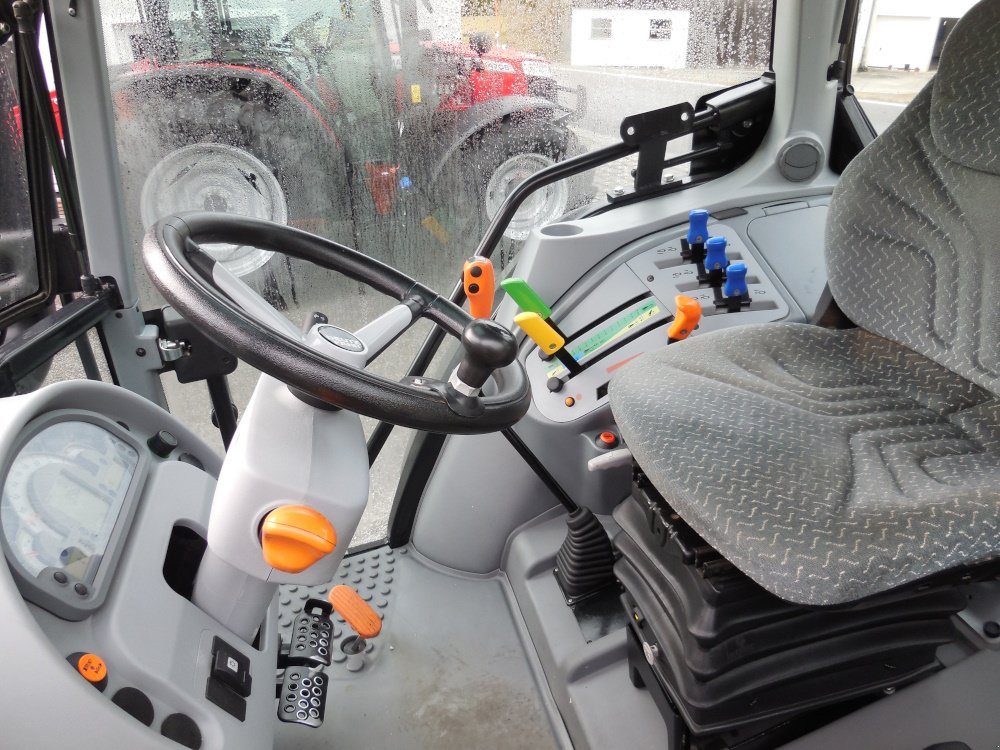 Traktor des Typs Deutz-Fahr 5090.4 D, Gebrauchtmaschine in Innernzell (Bild 7)