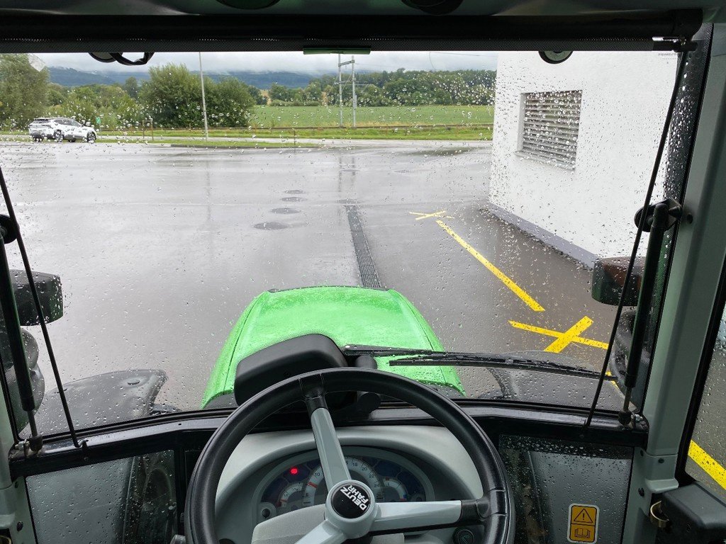 Traktor типа Deutz-Fahr 5090.4 D, Gebrauchtmaschine в Domdidier (Фотография 8)
