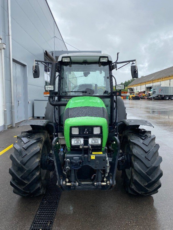 Traktor типа Deutz-Fahr 5090.4 D, Gebrauchtmaschine в Domdidier (Фотография 4)