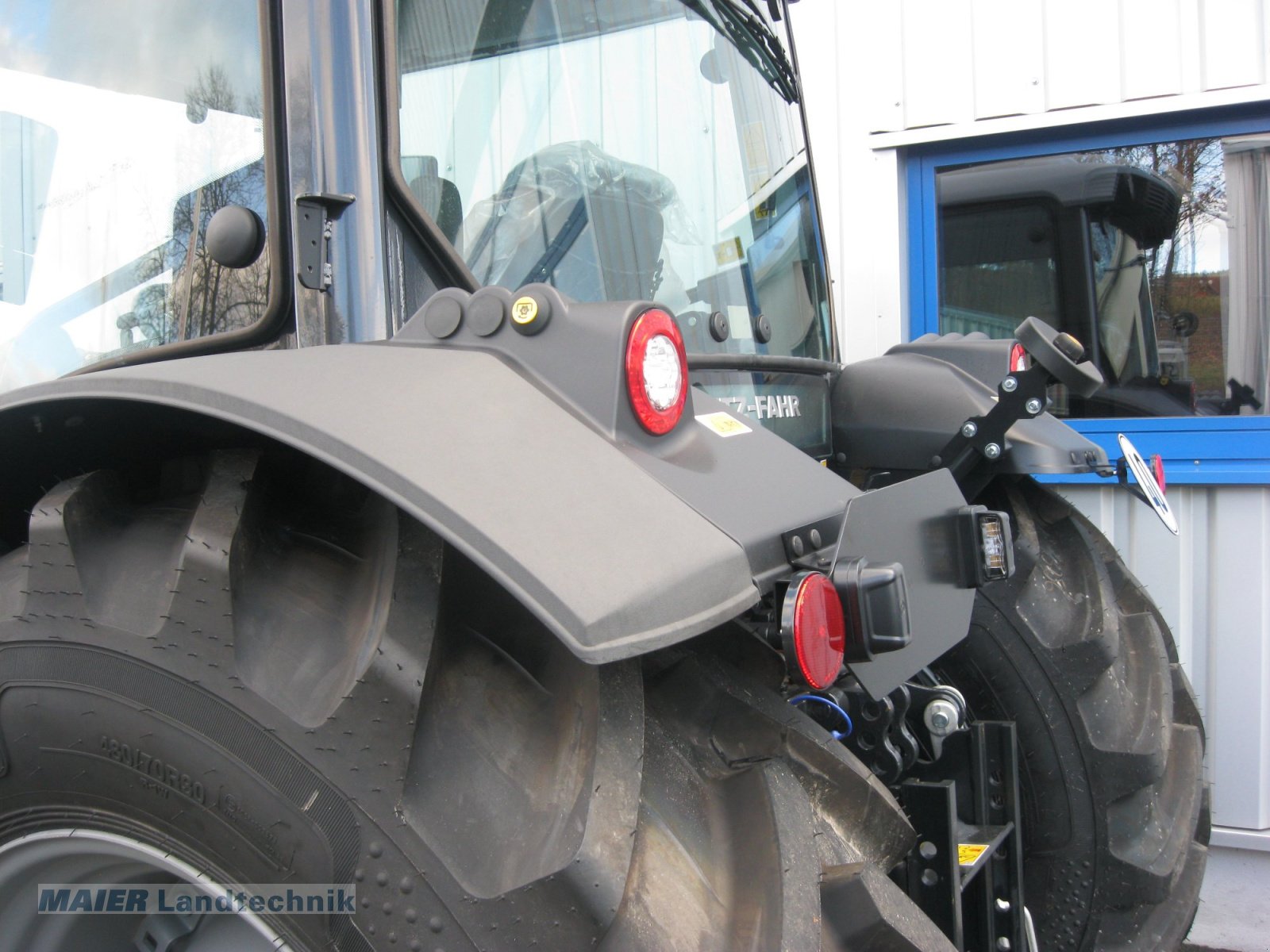 Traktor Türe ait Deutz-Fahr 5095 D GS, Neumaschine içinde Dieterskirchen (resim 7)