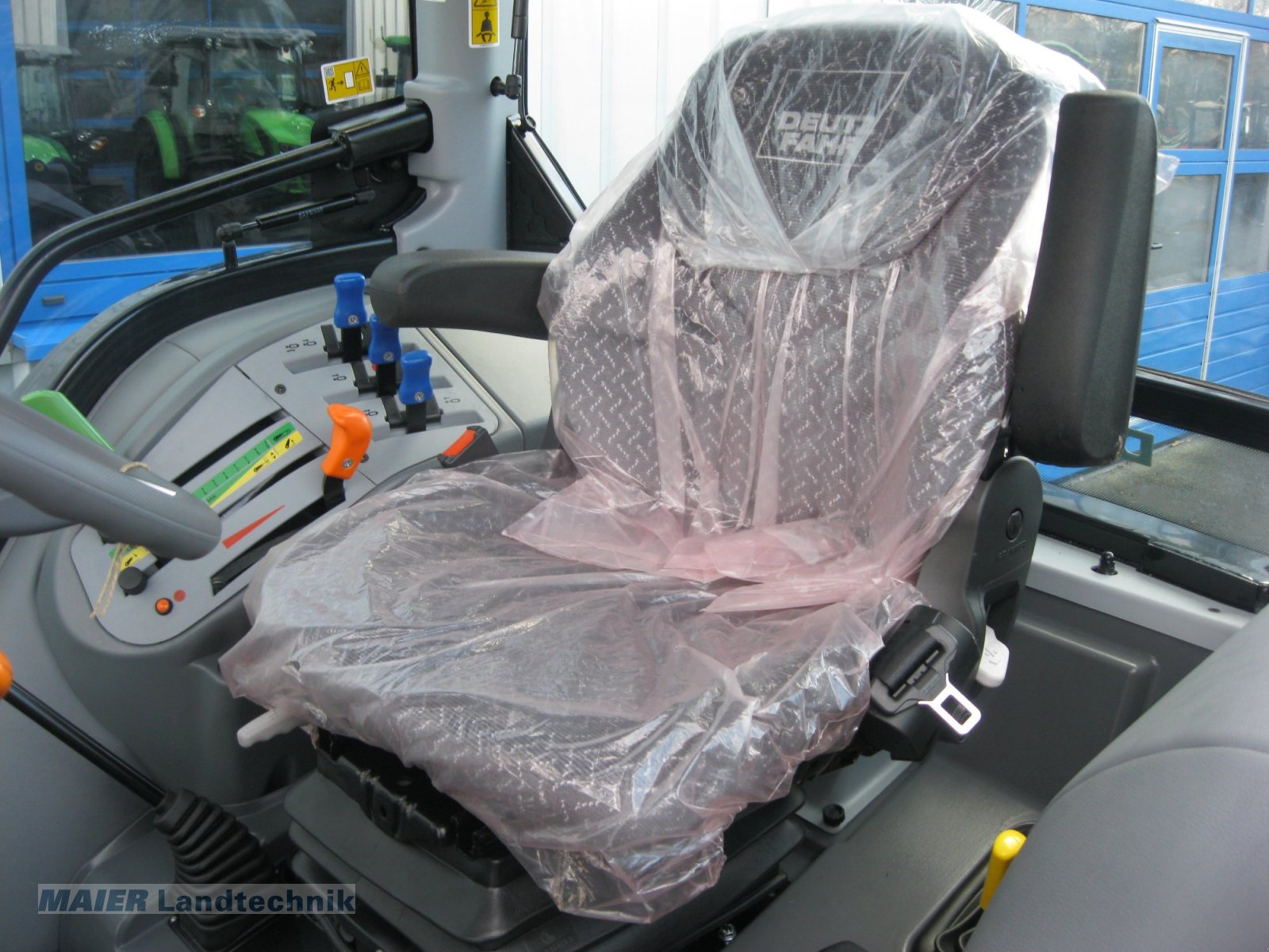 Traktor Türe ait Deutz-Fahr 5095 D GS, Neumaschine içinde Dieterskirchen (resim 10)