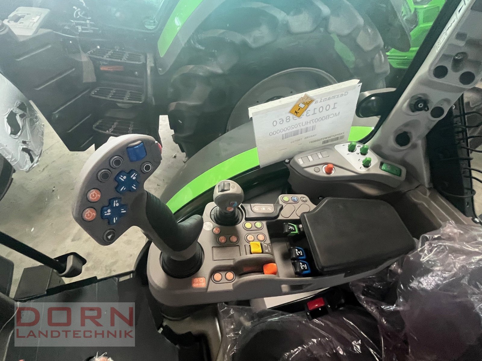 Traktor des Typs Deutz-Fahr 5095 D TTV  AKTION bis 1.04.24, Neumaschine in Bruckberg (Bild 6)