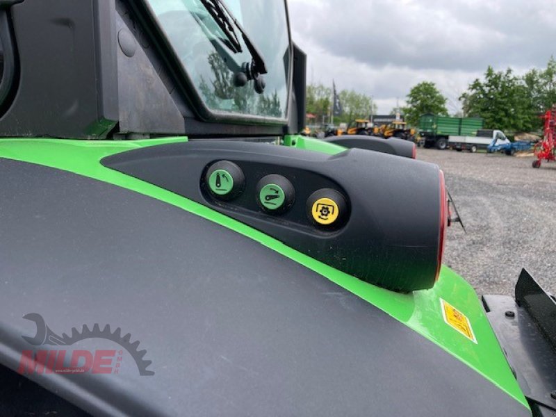 Traktor des Typs Deutz-Fahr 5095 D TTV, Neumaschine in Elsteraue-Bornitz (Bild 5)