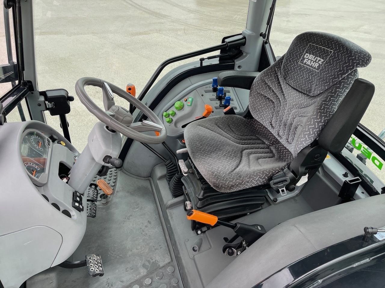 Traktor des Typs Deutz-Fahr 5095 D, Gebrauchtmaschine in Holten (Bild 5)