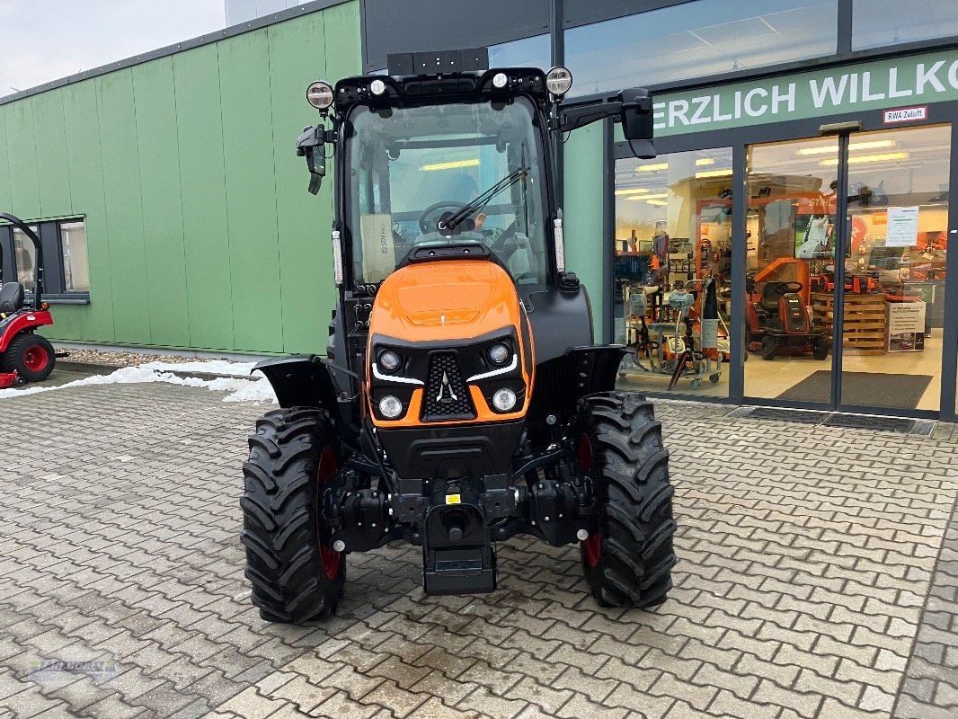 Traktor van het type Deutz-Fahr 5095 DF TTV, Neumaschine in Aurich (Foto 2)