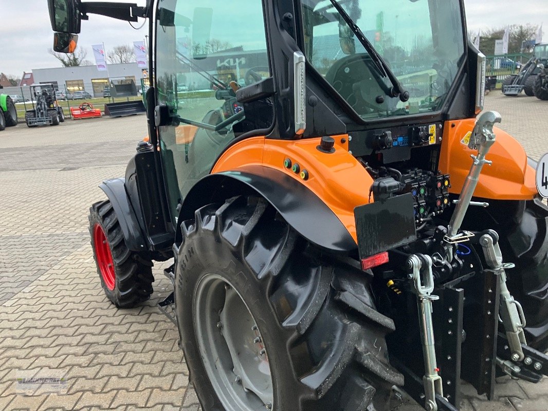 Traktor van het type Deutz-Fahr 5095 DF TTV, Neumaschine in Aurich (Foto 5)