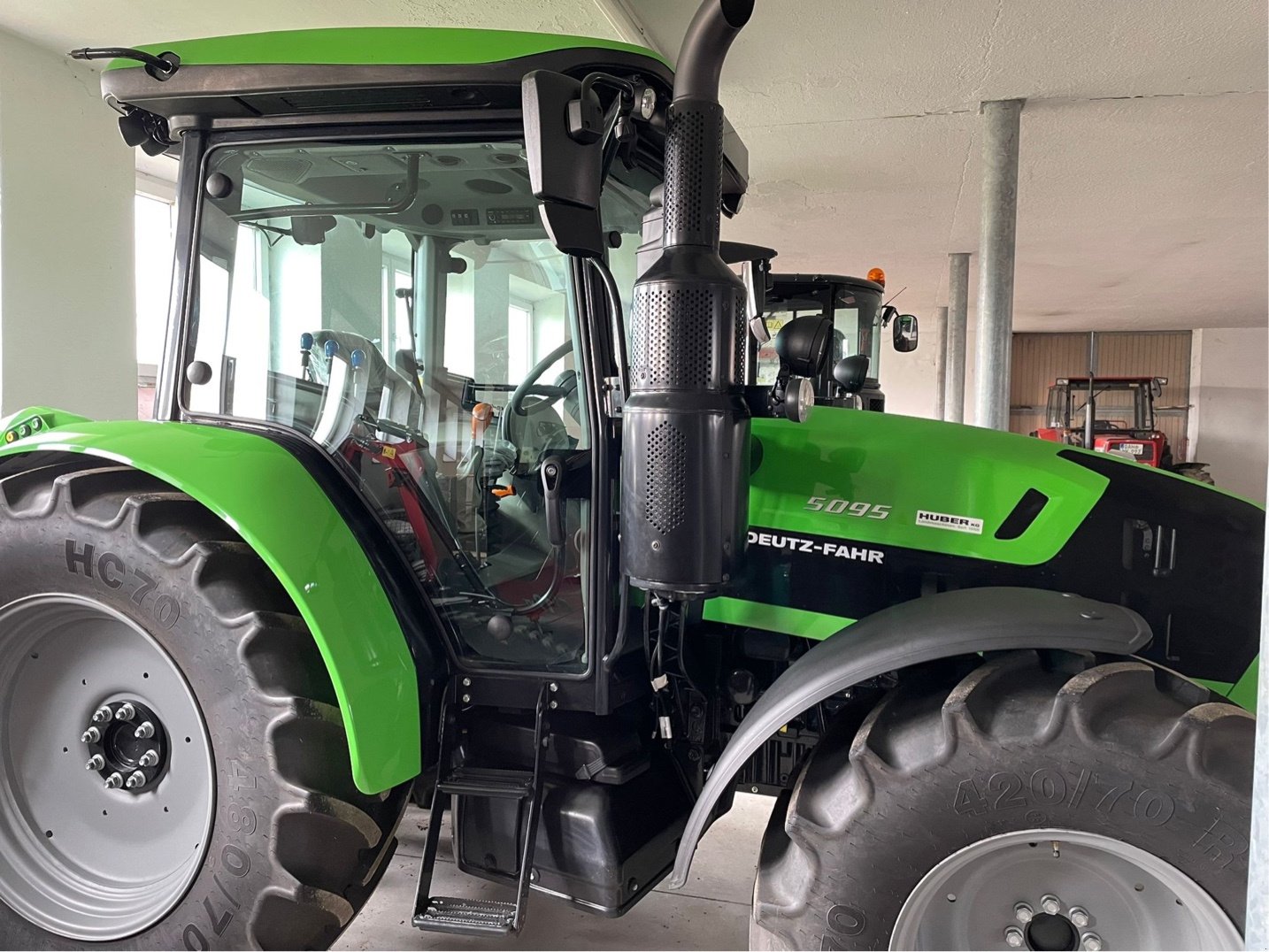 Traktor des Typs Deutz-Fahr 5095 GS, Neumaschine in Freising (Bild 4)
