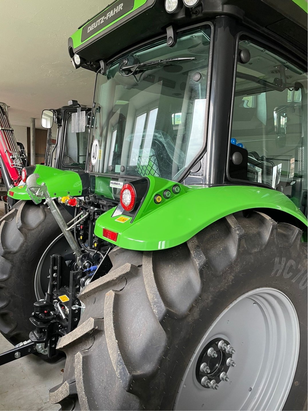 Traktor des Typs Deutz-Fahr 5095 GS, Neumaschine in Freising (Bild 5)